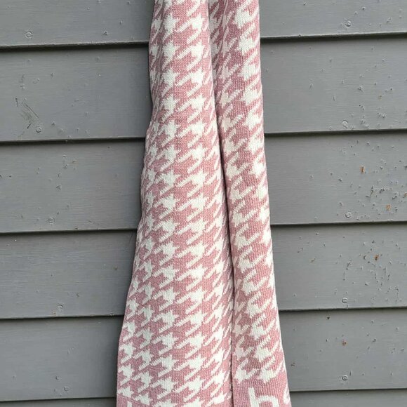 Bebe Pinkish and White Logo Acrylic Scarf - Picture 4 of 5